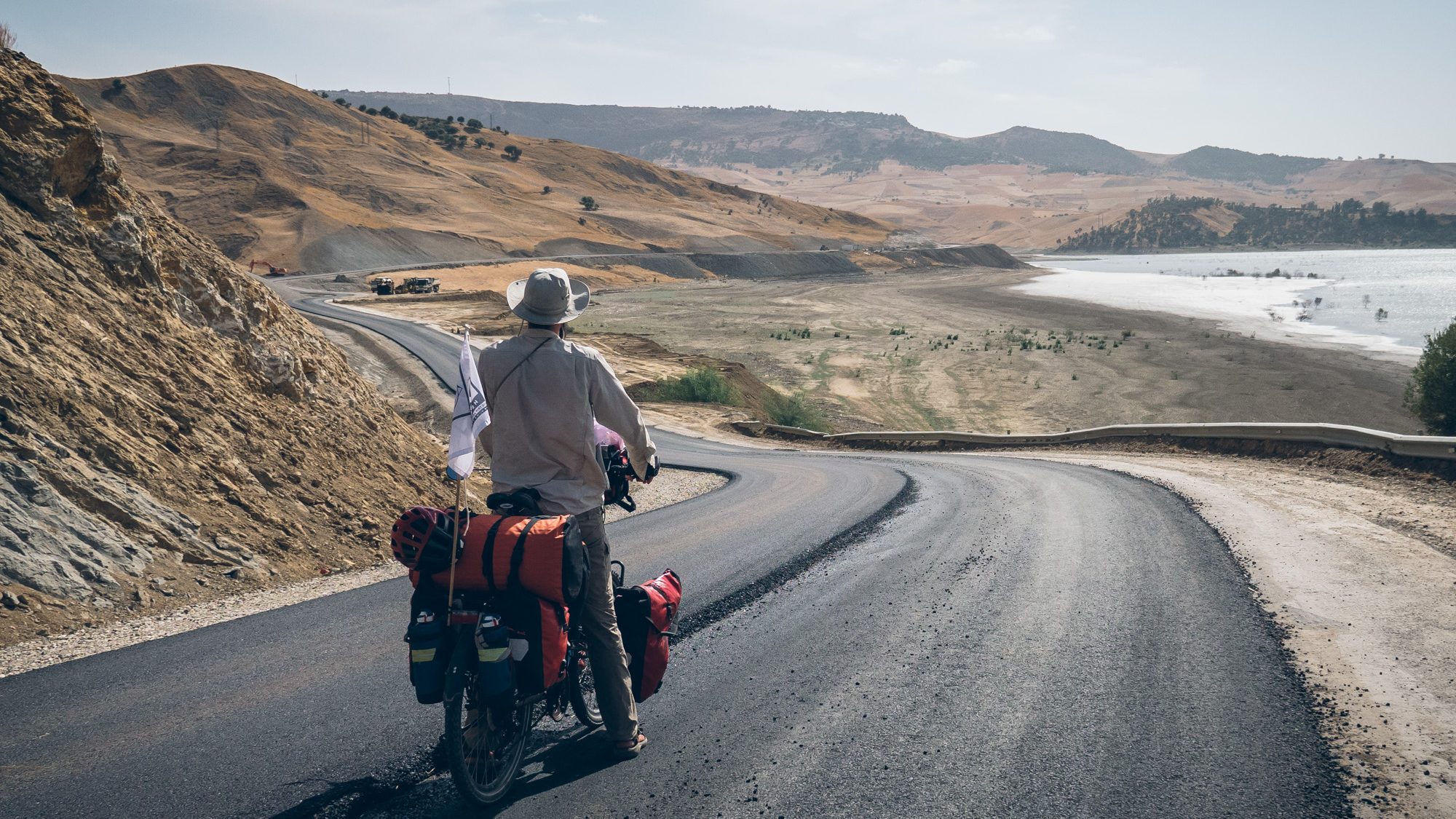 Un beau revêtement sur cette portion de route, ça donne envie d’accélérer