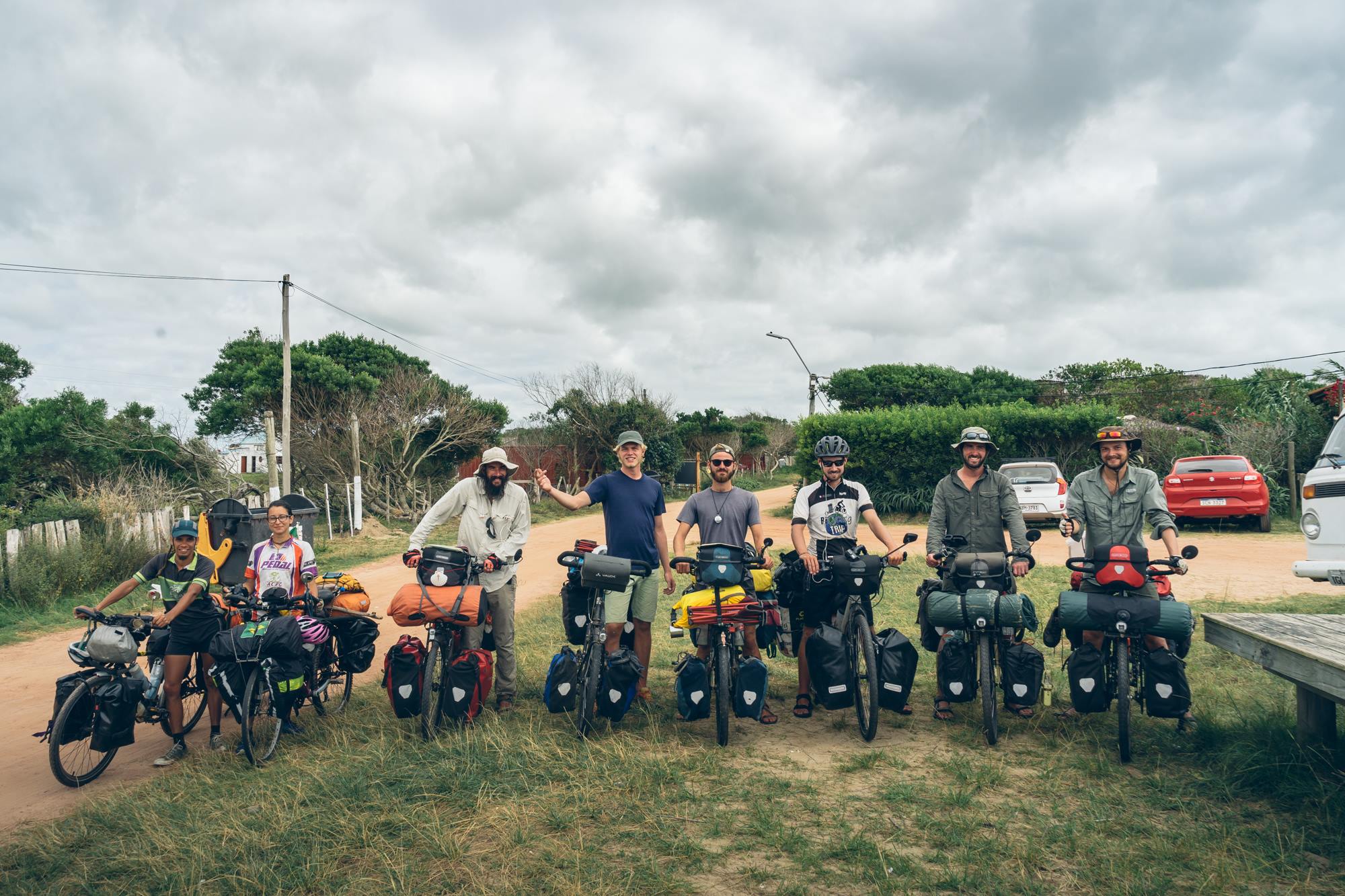 8 voyageurs à vélo